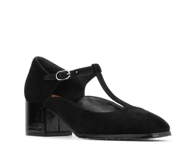 Donald Pliner Kasper Pump In Black