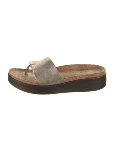 Pre-owned Donald Pliner Leather Animal Print Flip Flops In White