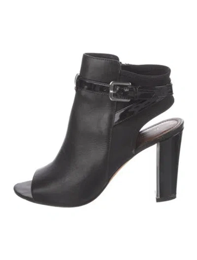 Pre-owned Donald Pliner Leather Boots In Black