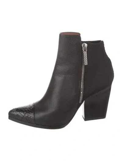 Pre-owned Donald Pliner Leather Boots In Black