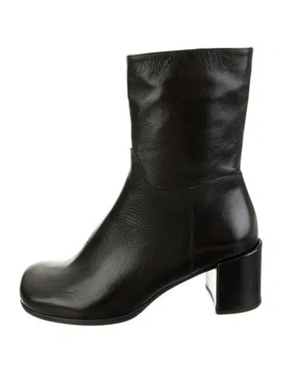 Pre-owned Donald Pliner Leather Boots In Black/green