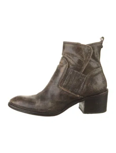 Pre-owned Donald Pliner Leather Boots In Brown
