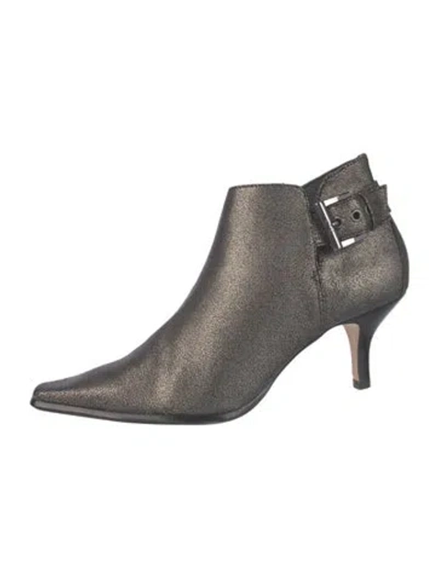Pre-owned Donald Pliner Leather Boots In Gray