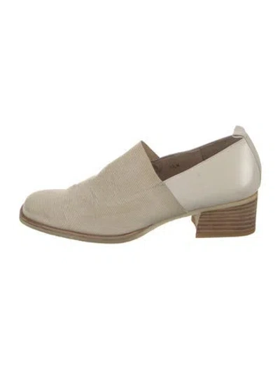 Pre-owned Donald Pliner Leather Colorblock Pattern Pumps In Neutral