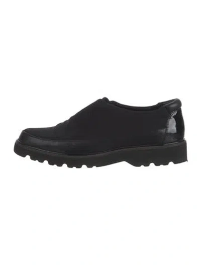 Pre-owned Donald Pliner Leather Flats In Black