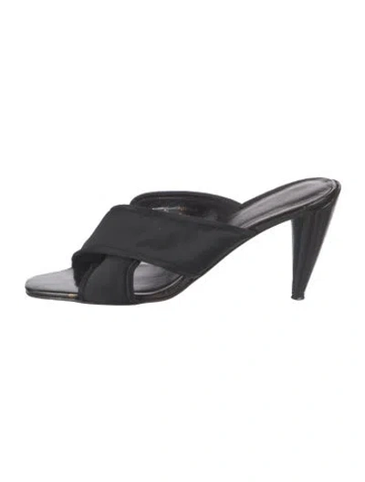Pre-owned Donald Pliner Leather Floral Print Mules In Black