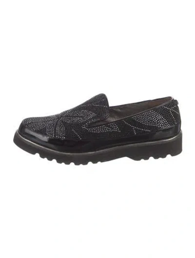 Pre-owned Donald Pliner Leather Graphic Print Loafers In Black