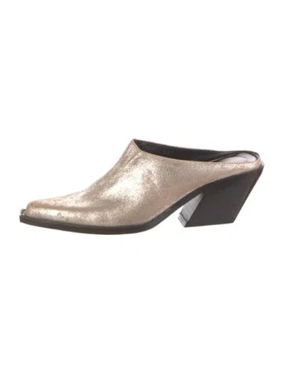 Pre-owned Donald Pliner Leather Mules In Gold