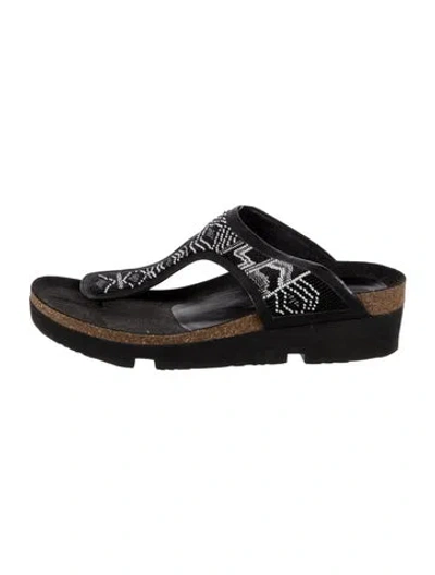 Pre-owned Donald Pliner Leather Printed T-strap Sandals In Black