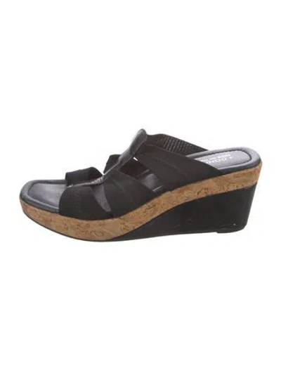 Pre-owned Donald Pliner Leather Sandals In Black