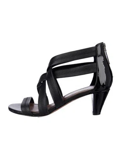 Pre-owned Donald Pliner Leather Sandals In Black