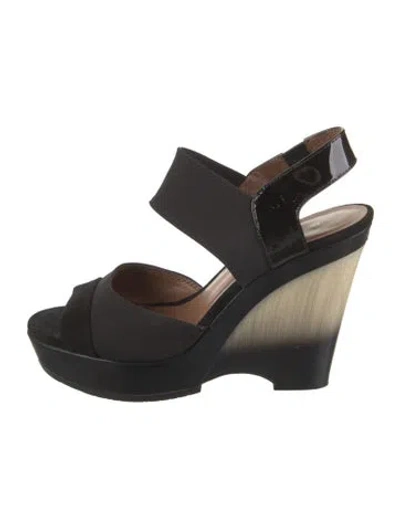 Pre-owned Donald Pliner Leather Sandals In Black