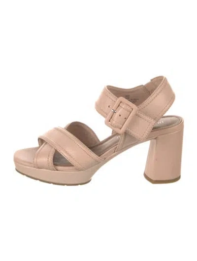 Pre-owned Donald Pliner Leather Sandals In Neutral