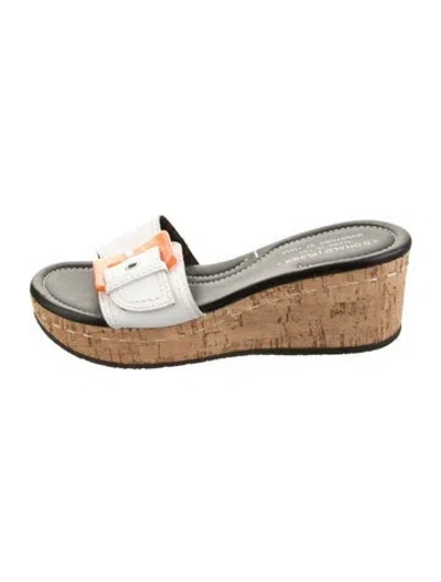 Pre-owned Donald Pliner Leather Slides In Neutrals