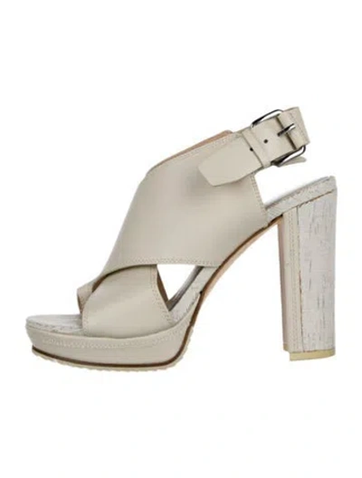 Pre-owned Donald Pliner Leather Slingback Sandals In Neutral