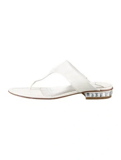 Pre-owned Donald Pliner Leather In White