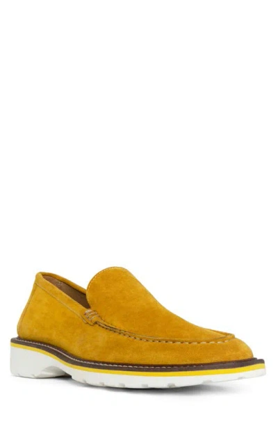 Donald Pliner Loafer In Mustard