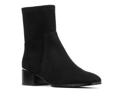 Donald Pliner Malika Bootie In Black