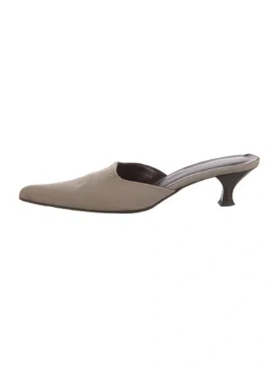 Pre-owned Donald Pliner Mules In Neutrals