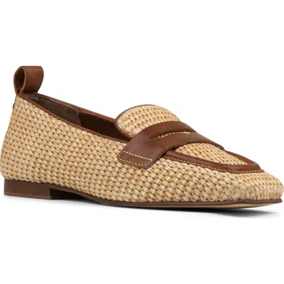 Donald Pliner Najma Penny Loafer In Saddle