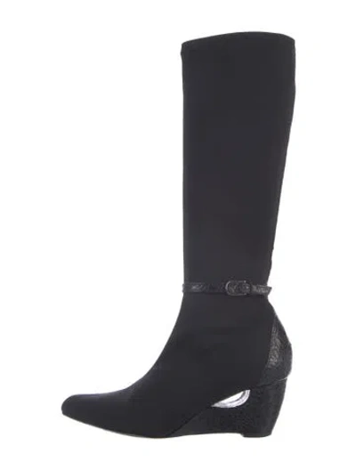 Pre-owned Donald Pliner Neoprene Boots In Black/blue