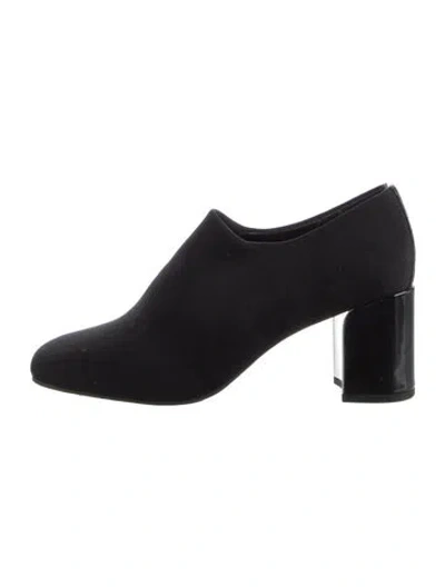 Pre-owned Donald Pliner Neoprene Pumps In Black