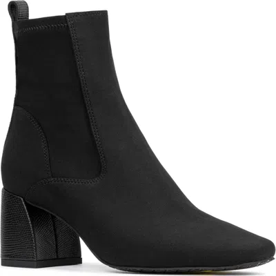 Donald Pliner Nirid Bootie In Black