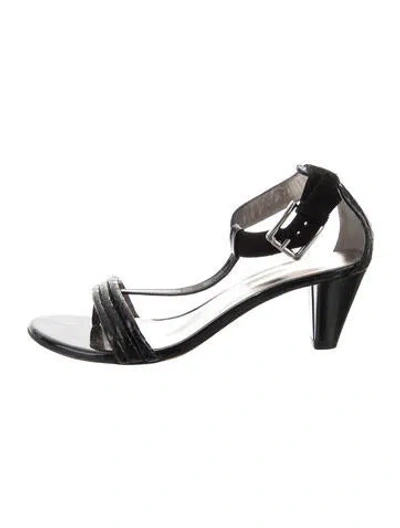 Pre-owned Donald Pliner Patent Leather Animal Print T-strap Sandals In Black