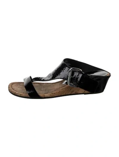 Pre-owned Donald Pliner Patent Leather Animal Print T-strap Sandals In Black