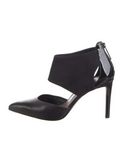 Pre-owned Donald Pliner Patent Leather Pumps In Black