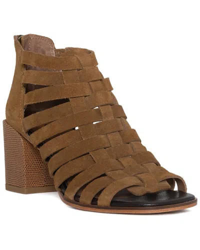 Donald Pliner Pixee Suede Sandal In Brown