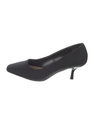 Pre-owned Donald Pliner Pumps In Black