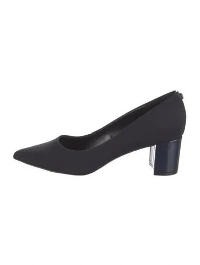 Pre-owned Donald Pliner Pumps In Black/blue