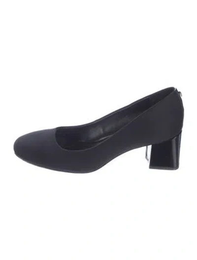 Pre-owned Donald Pliner Pumps In Blue