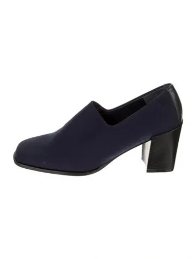 Pre-owned Donald Pliner Pumps In Blue