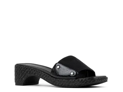 Donald Pliner Rodeo Platform Sandal In Black