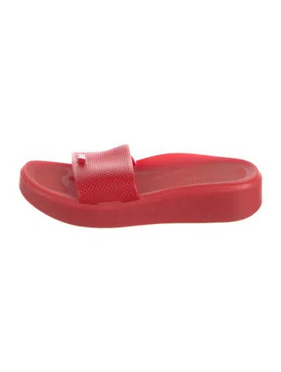 Pre-owned Donald Pliner Rubber Slides In Red