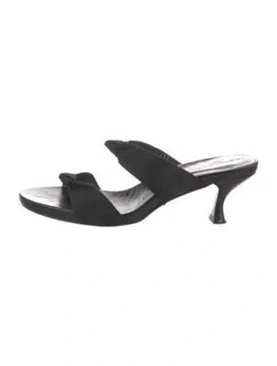 Pre-owned Donald Pliner Sandals In Black