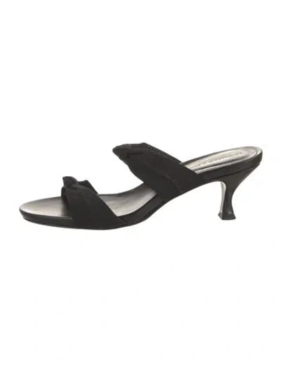 Pre-owned Donald Pliner Sandals In Black