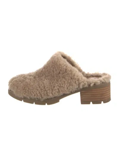 Pre-owned Donald Pliner Shearling Mules In Neutral