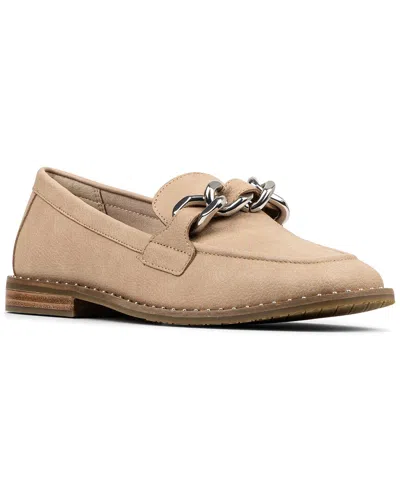 Donald Pliner Shelda Loafer In Neutral