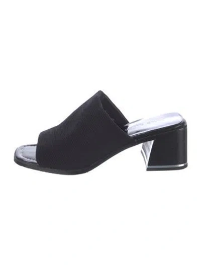 Pre-owned Donald Pliner Slides In Black