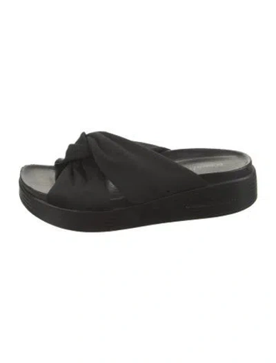 Pre-owned Donald Pliner Slides In Black