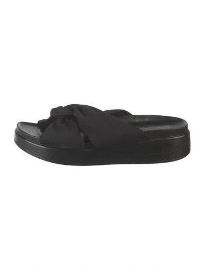 Pre-owned Donald Pliner Slides In Black