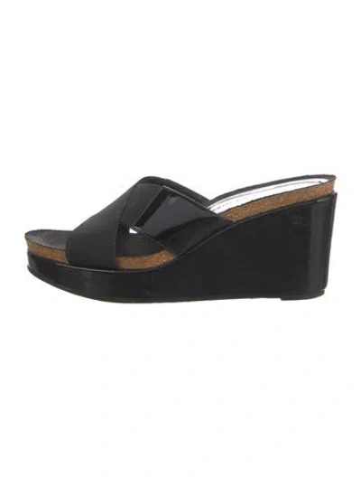 Pre-owned Donald Pliner Slides In Black