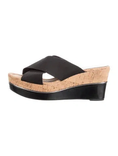 Pre-owned Donald Pliner Slides In Black