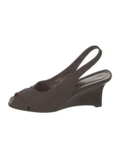 Pre-owned Donald Pliner Slingback Pumps In Brown