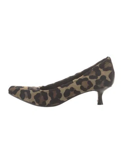 Pre-owned Donald Pliner Suede Animal Print Pumps In Neutral