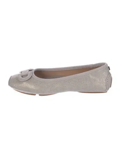 Pre-owned Donald Pliner Suede Ballet Flats In Gray