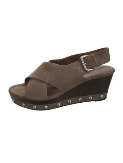 Pre-owned Donald Pliner Suede Beaded Accents Sandals In Neutrals